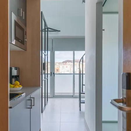Tusity One Self Check-in * Las Palmas / Gran Canaria